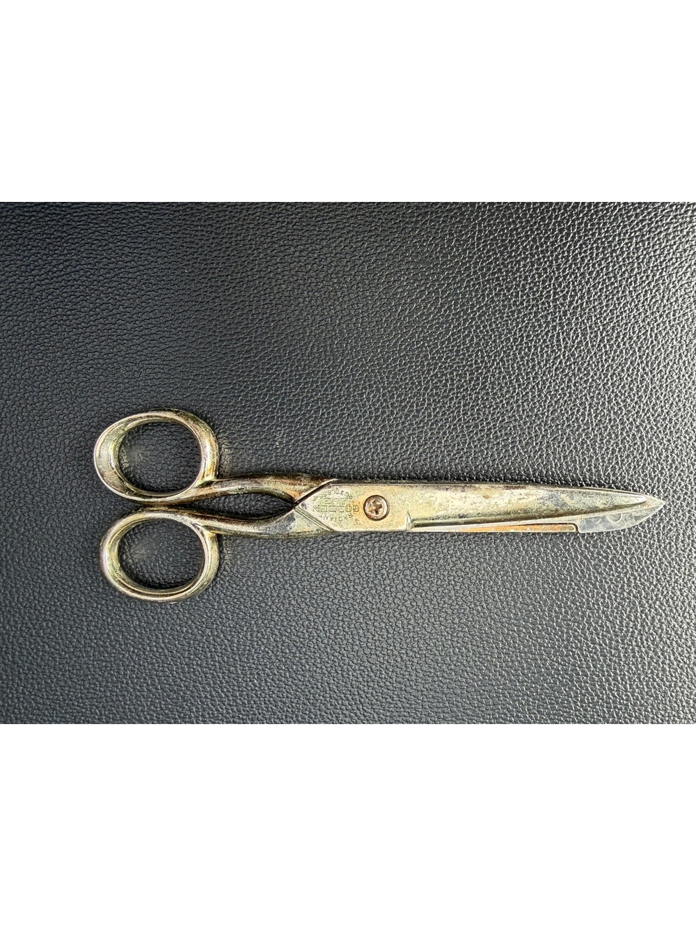 Vintage Richard of Sheffield Radiant Golden Age Scissors